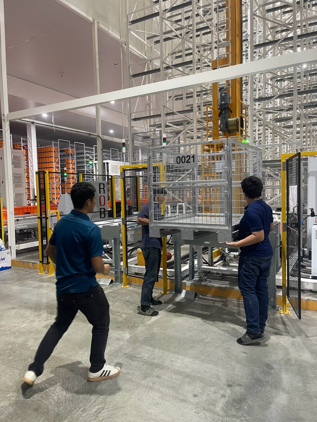 ภาพผลงาน AS/RS & Mobile Robot — XSERVE Automation Project ลำดับ 17